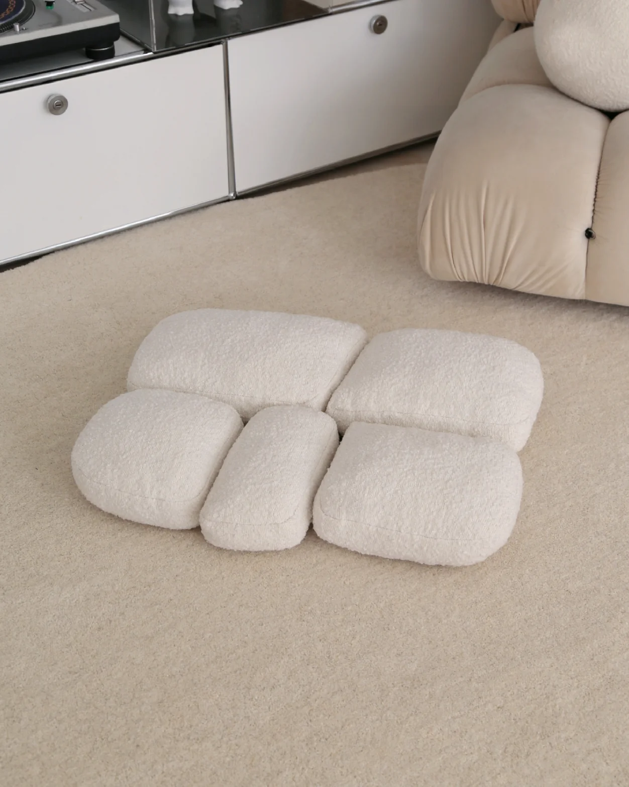 Pebble Boucle Small Dog Bed - Image 3