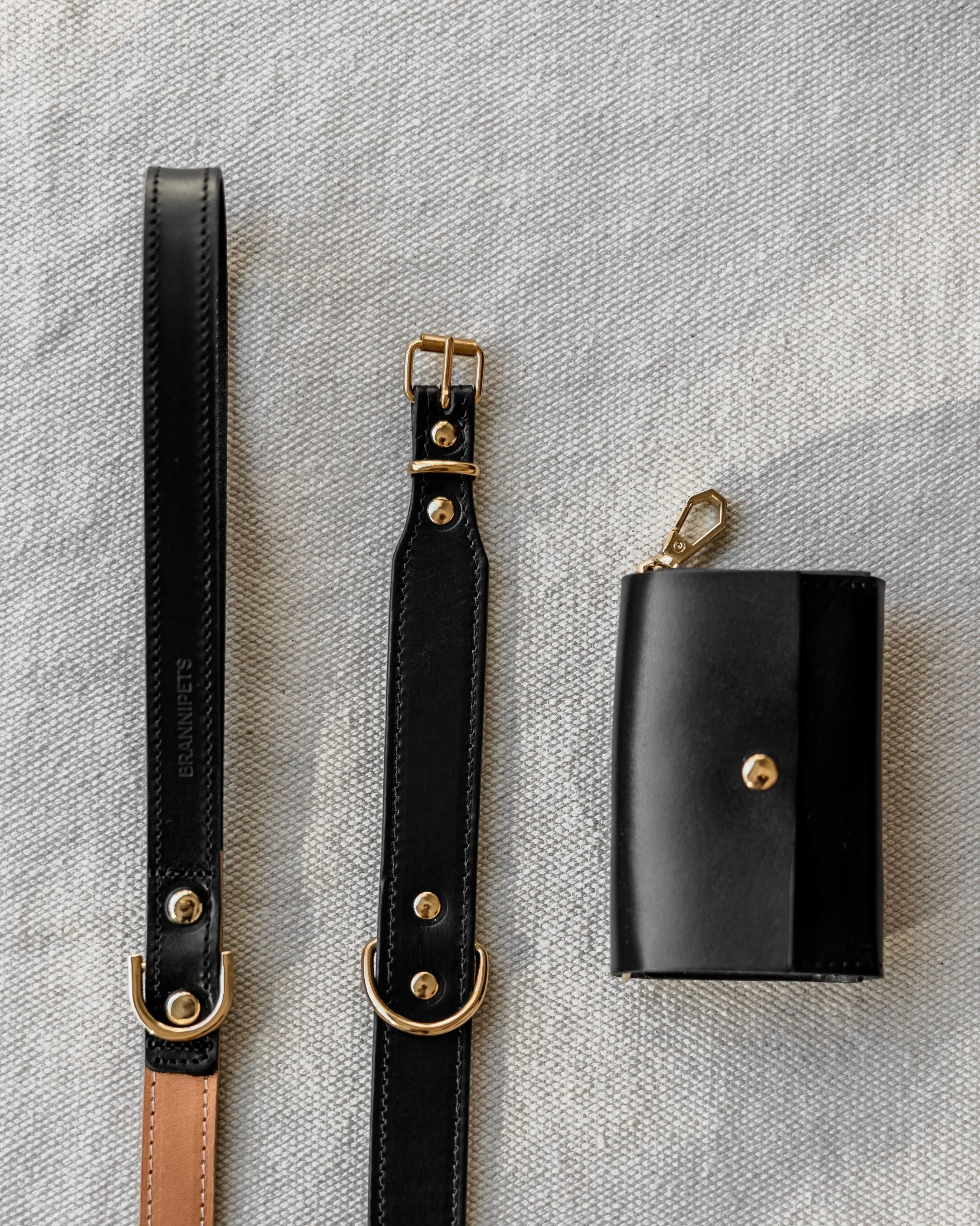 Rocco Tan + Black Leather Dog Leash - Image 4