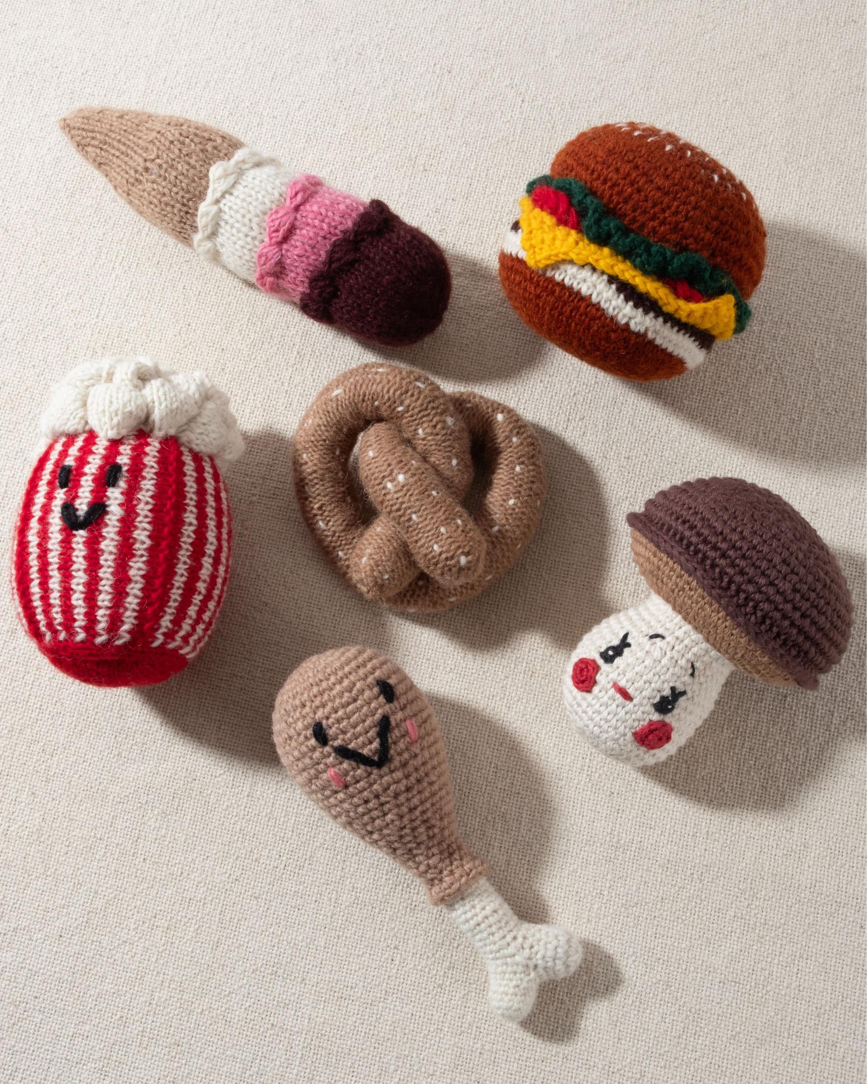 What's the Scoop Hand-Knit Ice Cream Dog Toy - Image 4