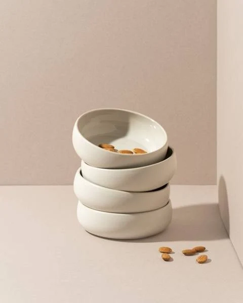 Chef's Kiss Matte Bone White Pet Bowl - Image 4