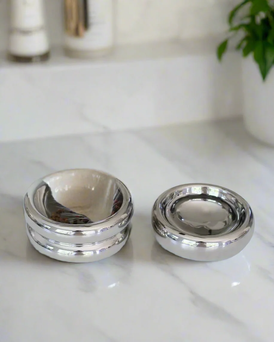 Modern Muse Halo Pet Bowl Set in Chrome - Image 2