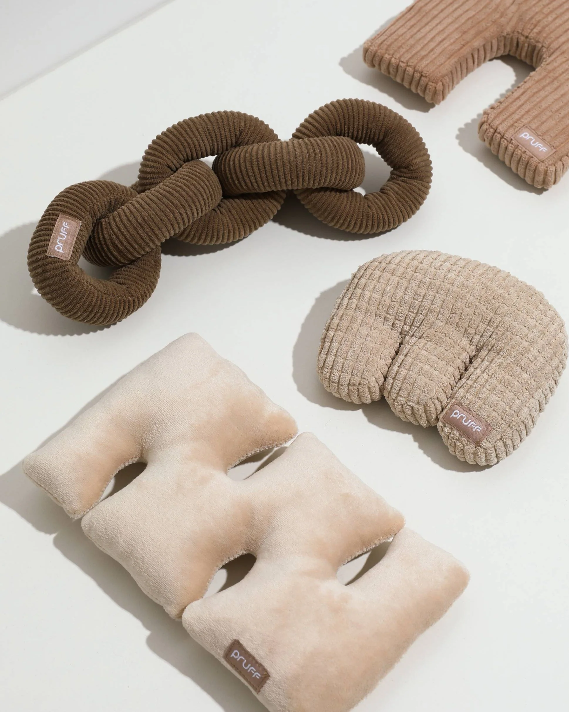 Super Solver Champagne Plush Toy - Image 3