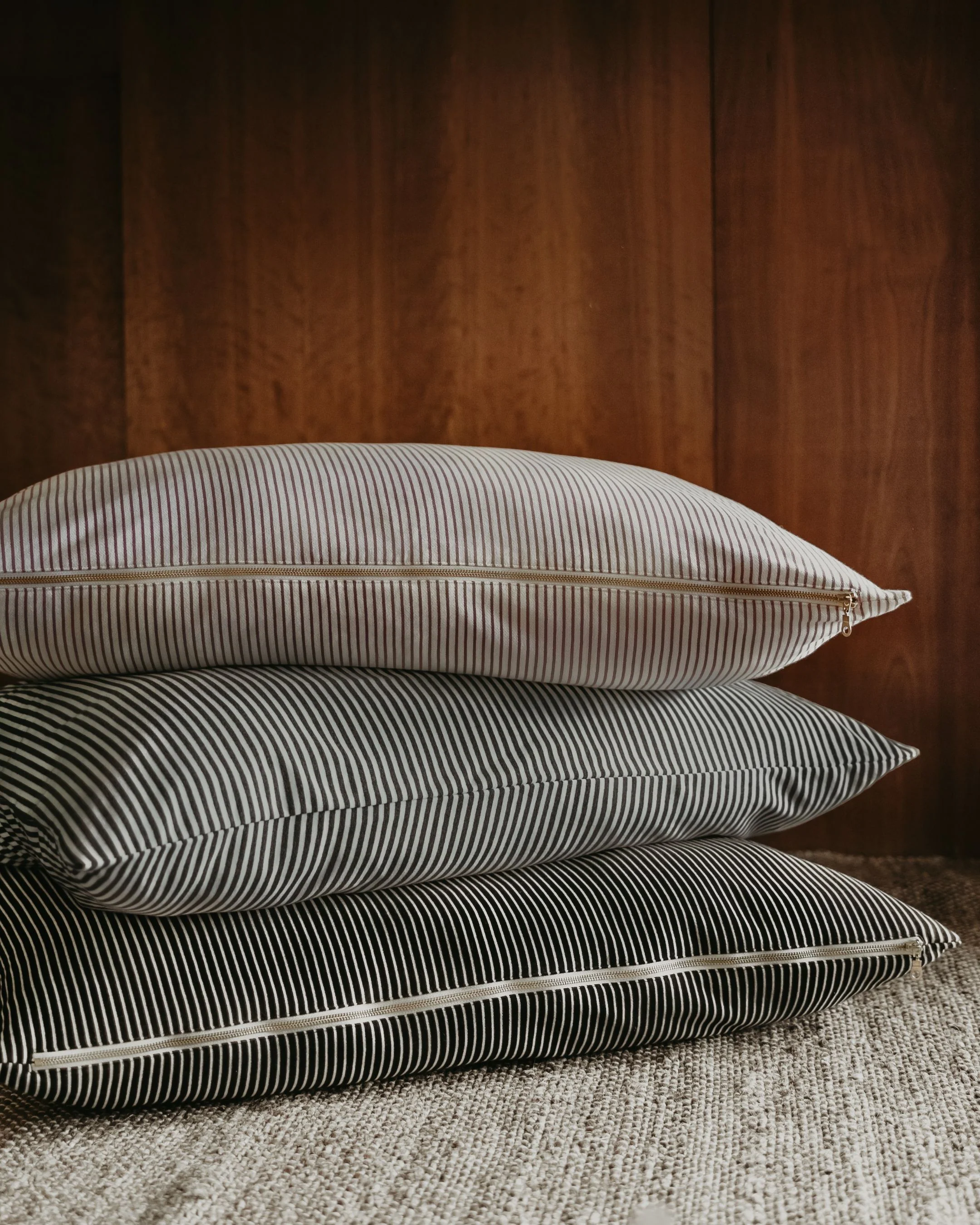 Hello Sailor Charcoal Striped Dog Bed - Image 3