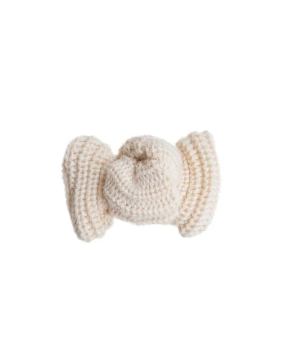 Sugar Plum Hair Bow in Ivory Knit
